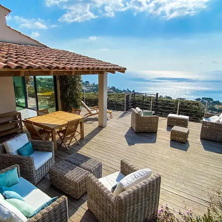 Et Dépendance Piscine Vue Mer Panoramique